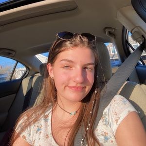 Meet your Posher, Marielle